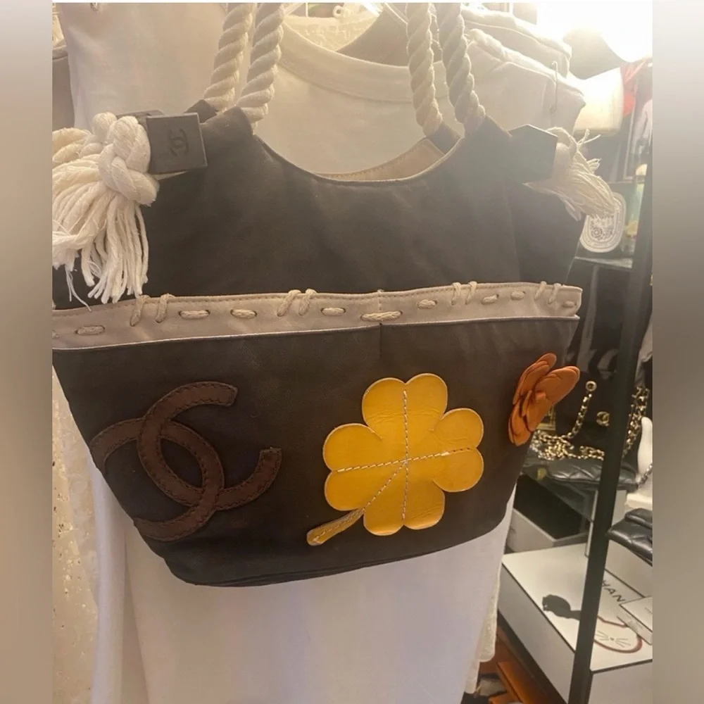 CHANEL add rare